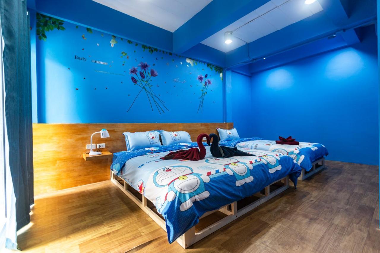 Firefly Phuket Hotel Patong Esterno foto