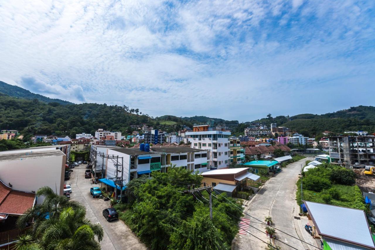 Firefly Phuket Hotel Patong Esterno foto